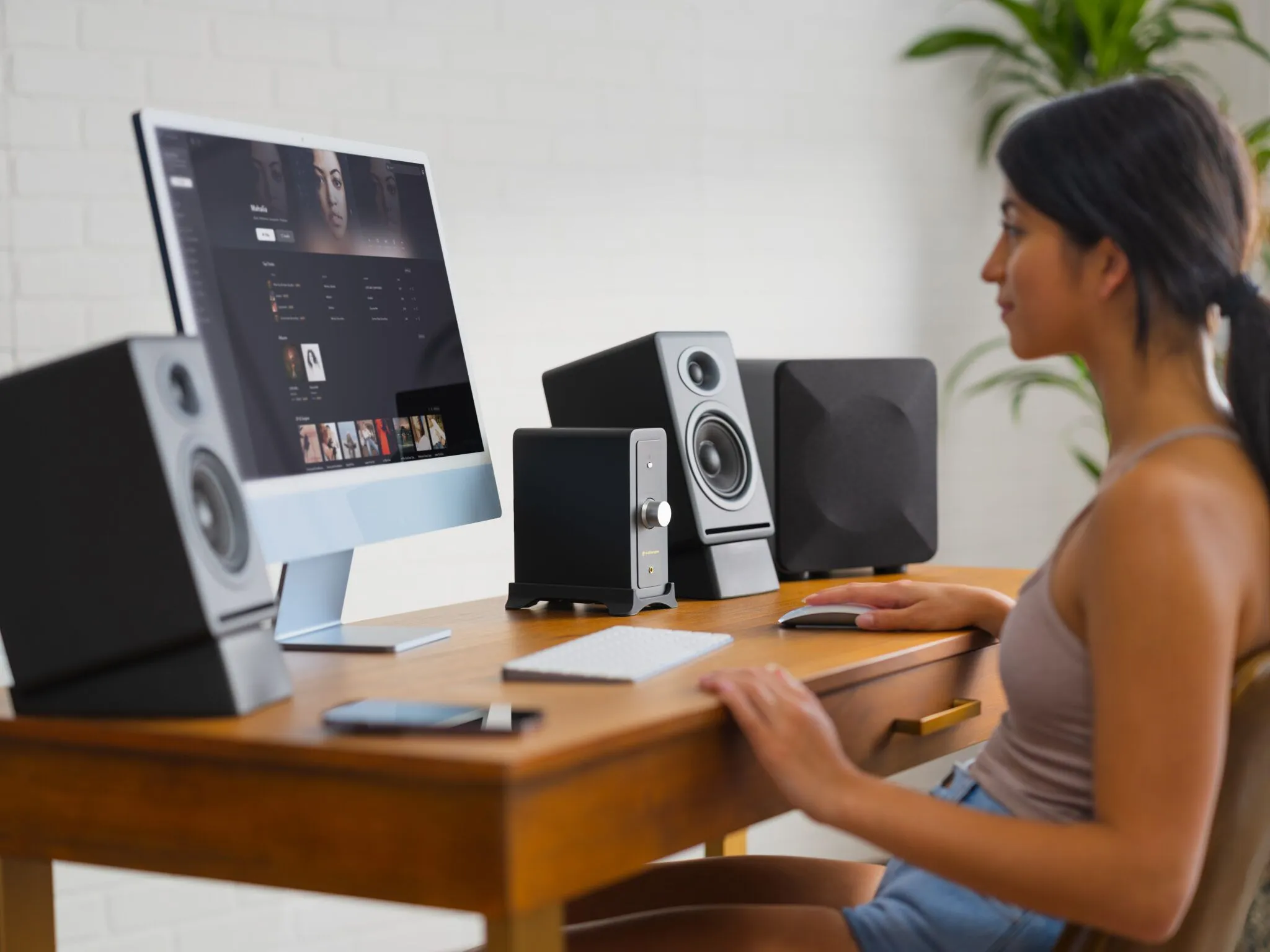 N22 (Gen 2) Premium Desktop Audio Amplifier with Bluetooth (Open