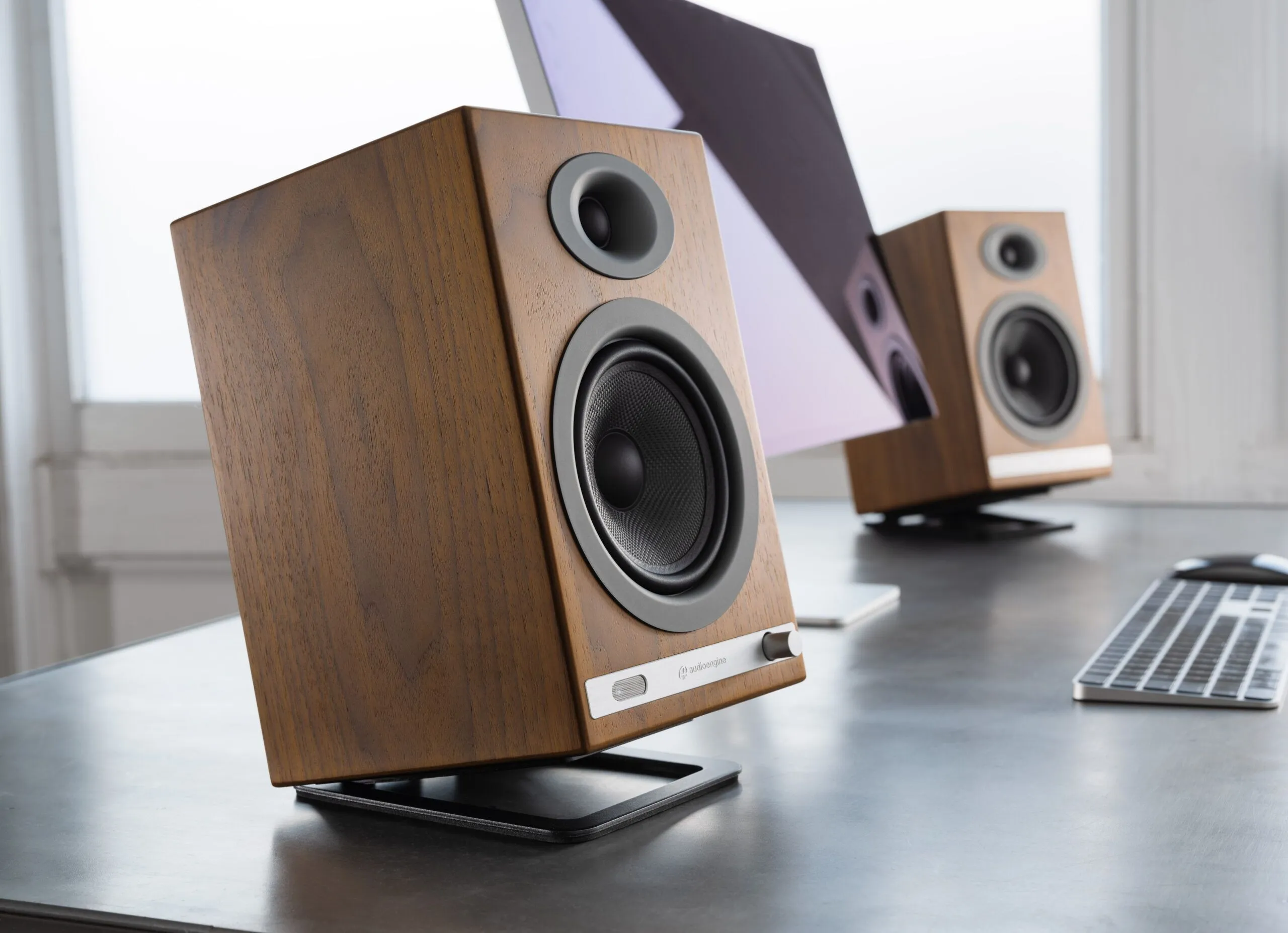 DS2M Desktop Stands — Audioengine