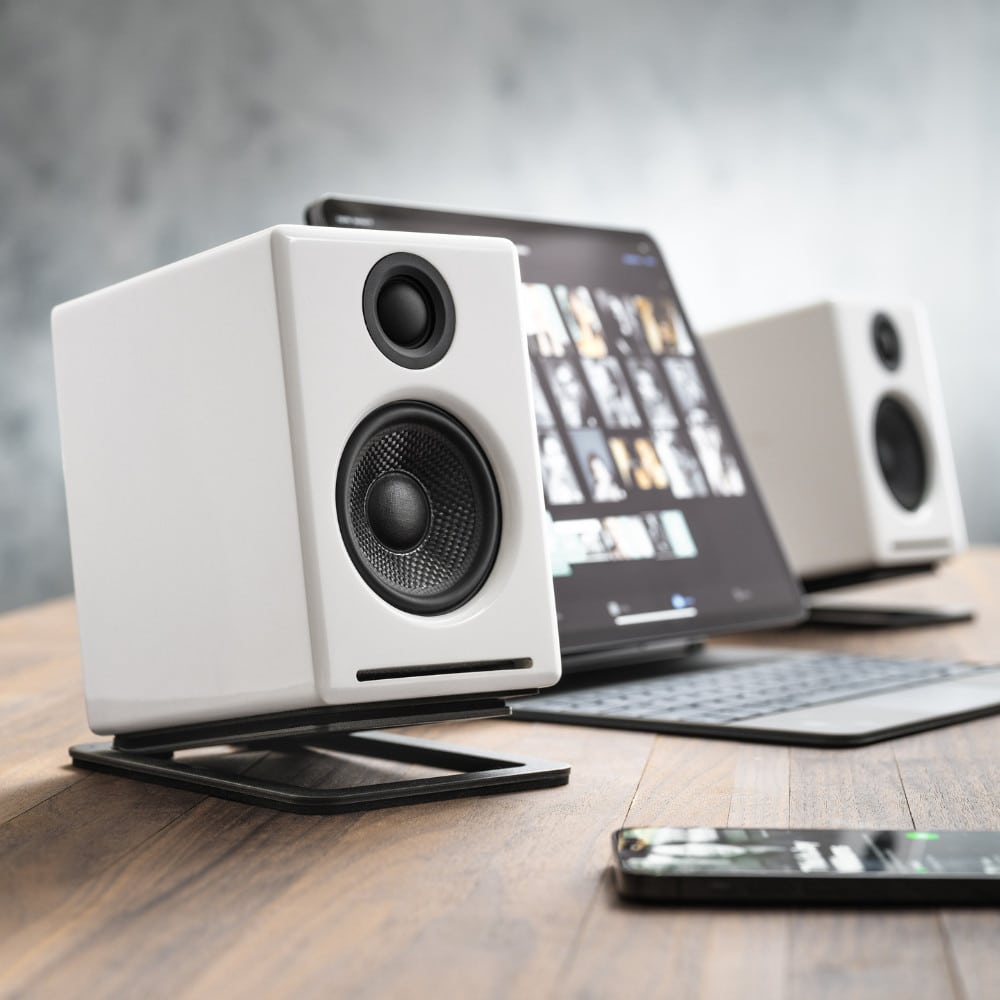 DS1M Desktop Stands — Audioengine