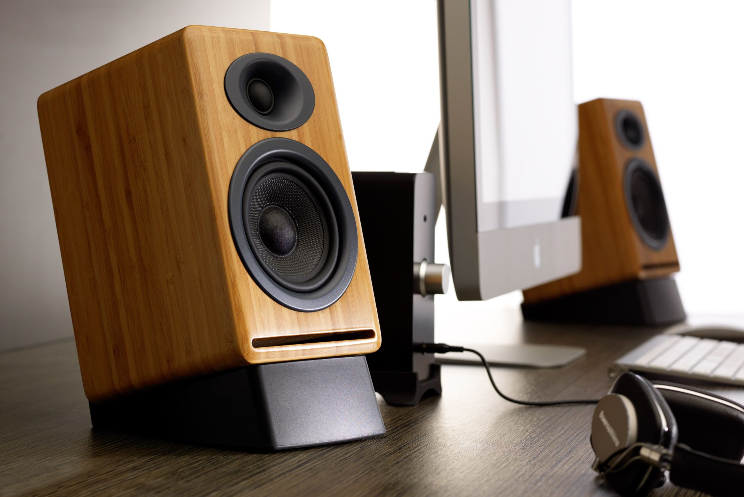 audioengine 2+ スタンドセット DS2 Desktop Stands — Audioengine