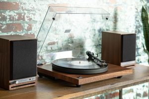 Why You Shouldn’t Play Your Favorite Vinyl on a Subpar Turntable